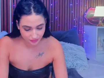 Bongacams Nude Webcam of CamillaParis