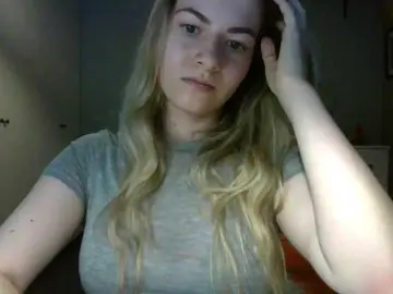 Bongacams Live Sex Cam of RosieJune