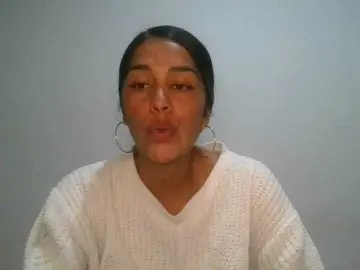 Bongacams Nude Webcam of JuanaBrunette