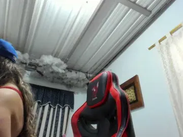 Bongacams Best live sex cam show of LauuuG