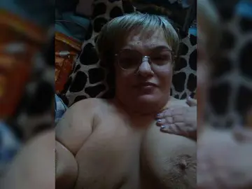 Bongacams Live Sex Cam of LLIyJluk