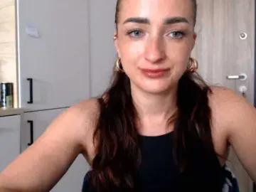 Bongacams Nude Webcam of LorennePlay