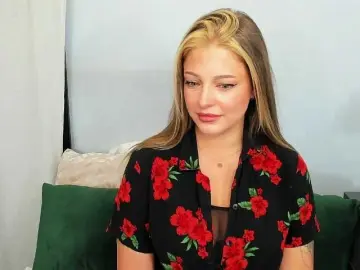 Bongacams Sex Cam of LilyTop