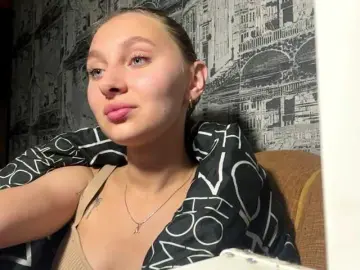 Bongacams Watch Live Sex Cams of enchanty-shawty
