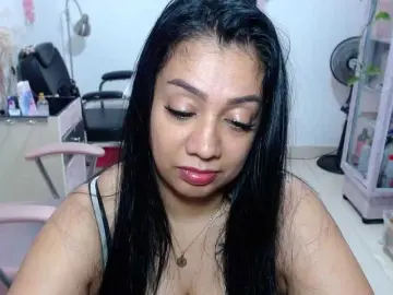 Bongacams Adult Webcam of titsbiglovers