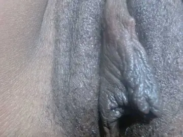 Bongacams Free Porn Cam of Skinybitchx