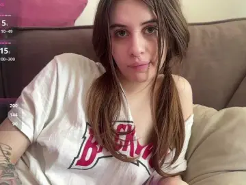 Bongacams Adult Webcams of kissnotilt