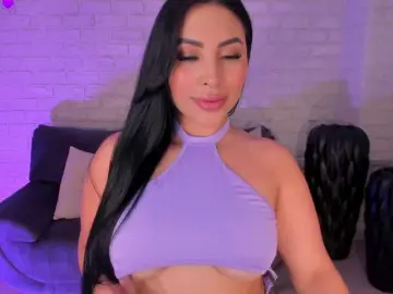 Bongacams Live Sex Cam of MiaRoberts1