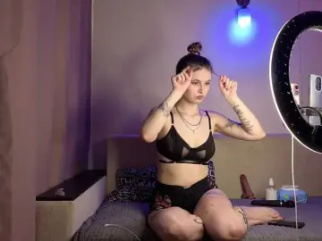 Bongacams Live Sex Cam of HolySinnerOfficial