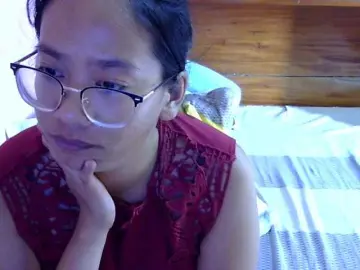 Bongacams Watch Live Sex Cams of MystiqueMiss