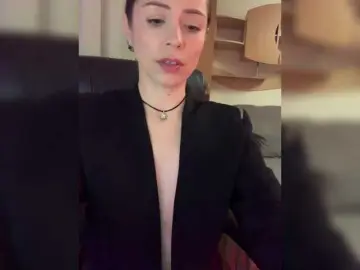 Bongacams Free Porn Cam of Amy-Lee