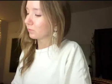 Bongacams Watch Live Sex Cams of lisasmall