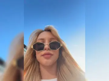 Bongacams Sex Cam of EwaBrown