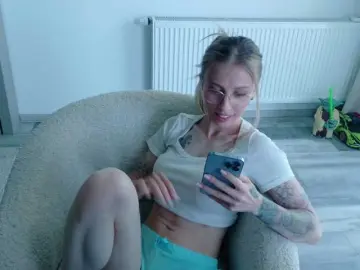 Bongacams Live Porn of DiddySweet1
