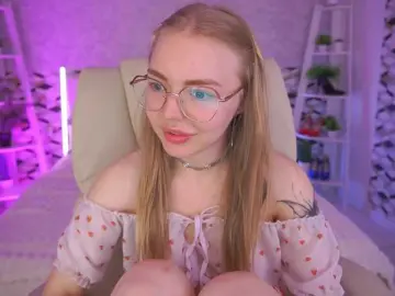 Bongacams Adult Video Chat of EmilySunShine