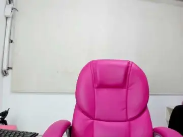 Bongacams Best live sex cam show of doll-star