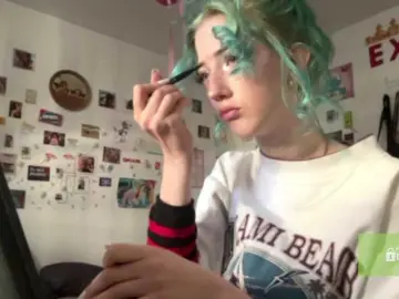 Bongacams Adult Webcams of karolinawild
