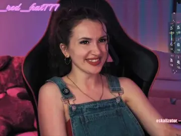 Bongacams Free Live Porn of Supergirl7771