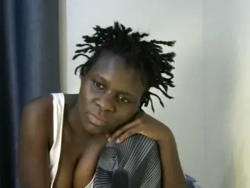 Bongacams Best Webcam of Queenbeea