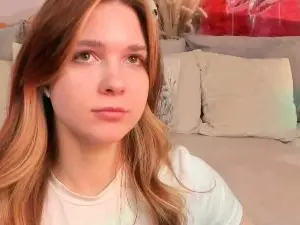 Cam4 Watch Live Sex Cams of Melenamiles