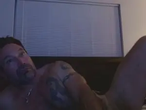 Cam4 Live Sex Cam of 2FingerstoTight