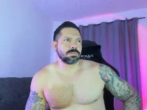 Cam4 Private Sex Chat of TheMagicFoxxx