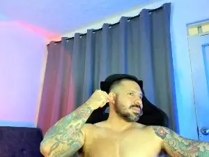 Cam4 Sex Cam of TheMagicFoxxx