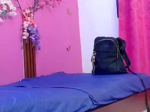 Cam4 Free Porn Cam of skinnybarbie022