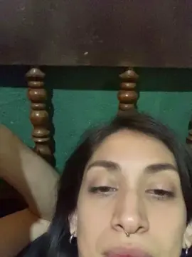 Cam4 Live Porn of gondesvirga1