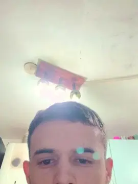 Cam4 Live Sex Cam of Leoo2277