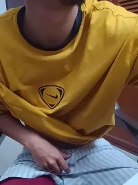 Cam4 Free Live Porn of SrIncognito666