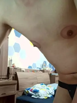 Cam4 Free Live Porn of kyan8