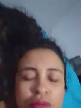 Cam4 Free Live Porn of aisha_koswell33
