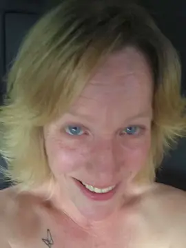 Cam4 Live Porn of BlueEye_Girl