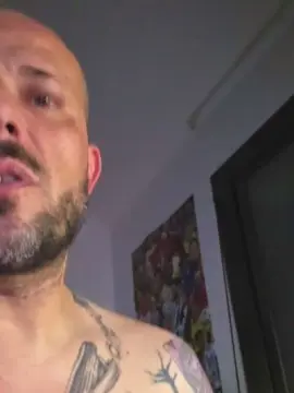 Cam4 Sex Chat of Bighandx