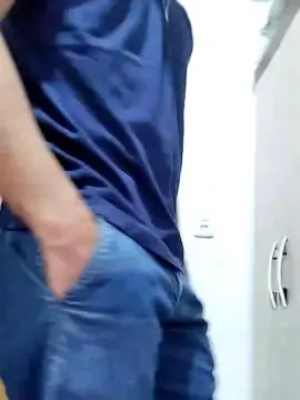 Cam4 Adult Video Chat of maxshuel
