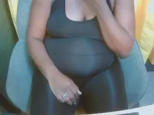 Cam4 Free Porn Cam of nouchihot