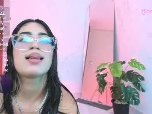 Cam4 Live Sex of bella_luxxe