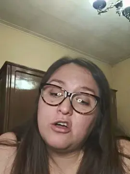 Cam4 Watch Live Sex Cams of Solcurvytriplxx