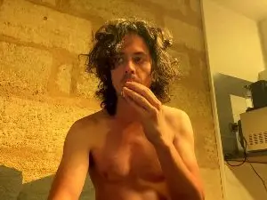 Cam4 Live Porn of valdelacroix