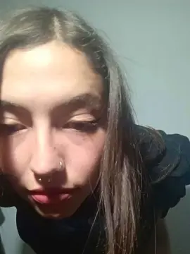 Cam4 Live Porn of lamalasuerte444