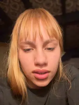 Cam4 Adult Video Chat of saraangelafern1