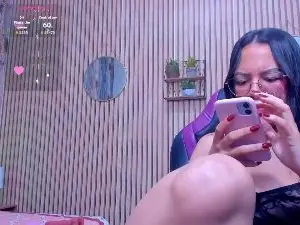 Cam4 Adult Video Chat of Viiolet__moon