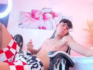 Cam4 Adult Webcams of tommy_valverde