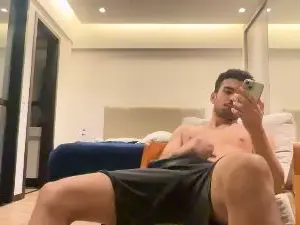 Cam4 Sex Cam of Drgym18