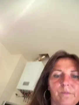 Cam4 Live Sex of Desiree1951
