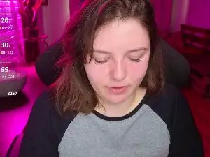 Cam4 Free Live Porn of xnirvanax_fun