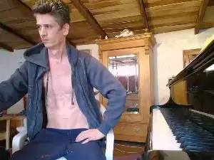 Cam4 Best Webcam of PianoTobe