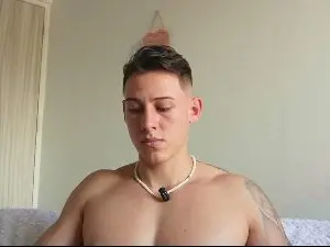 Cam4 Live Sex of Latino_Milk_99