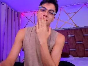 Cam4 Live Sex Cam of Gerony